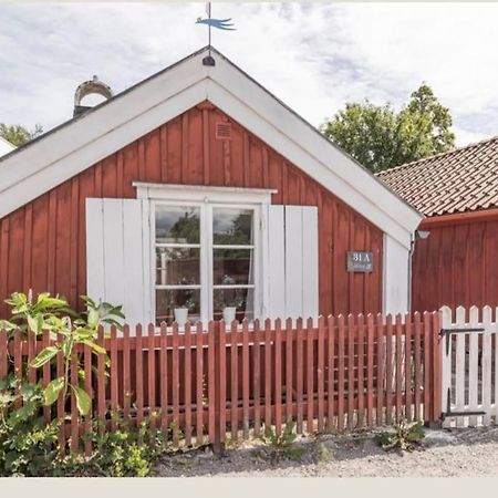Historisk Charm I Hjaertat Av Gamla Stan Kalmar Villa ภายนอก รูปภาพ